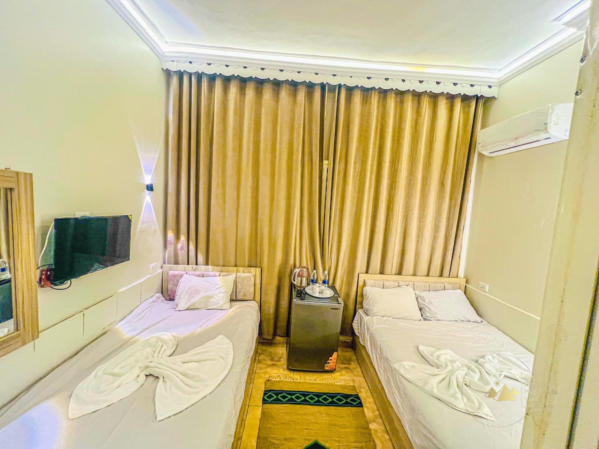 Sidi Hamad Pyramids View Hotel Kafrat al Jabal ภายนอก รูปภาพ