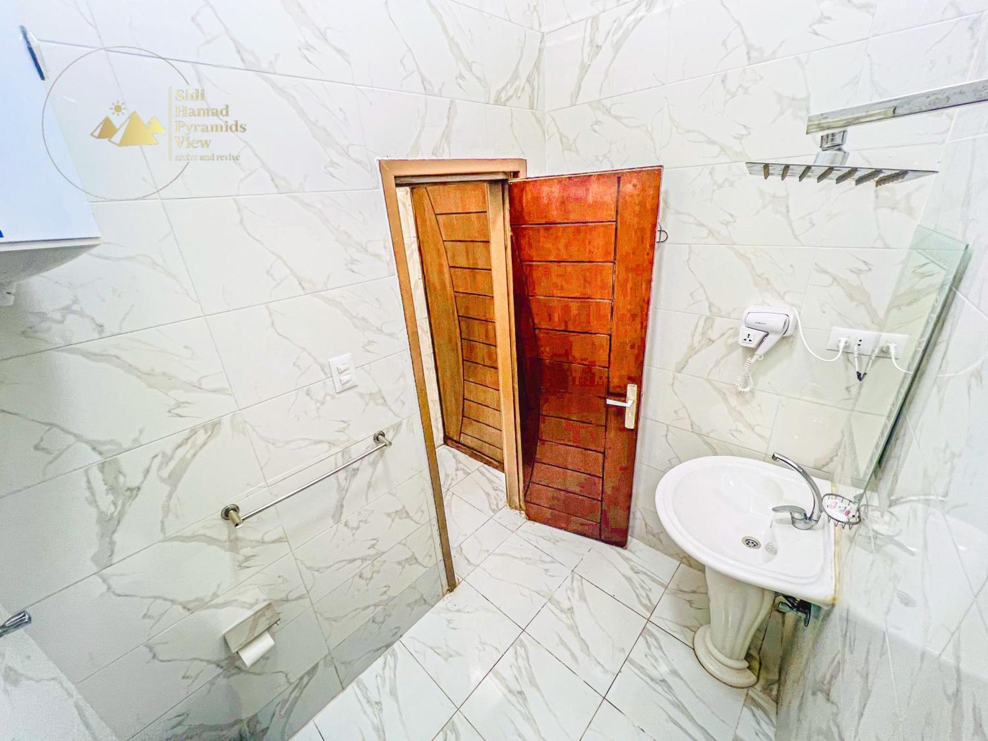 Sidi Hamad Pyramids View Hotel Kafrat al Jabal ภายนอก รูปภาพ